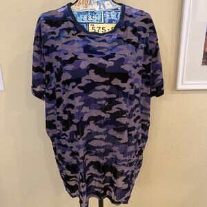 We The Free Top SZ US L, UK L, Feels Like Velvet & Nylon Blue Camouflage Pattern